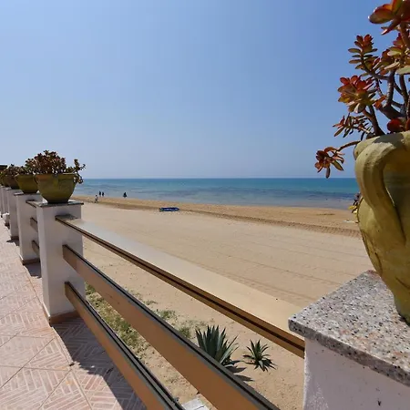 Le Sorelle Sul Mare
