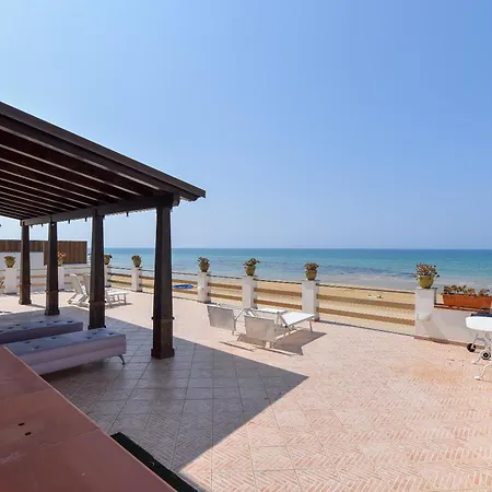 Le Sorelle Sul Mare * Porto Empedocle