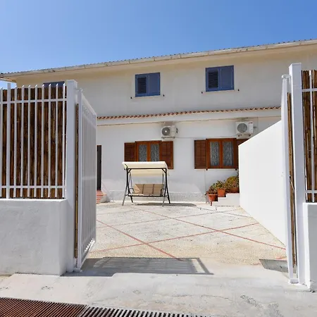 Villa Le Sorelle Sul Mare