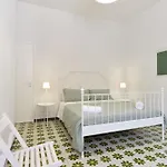 Le Sorelle Sul Mare فيلة