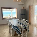 Le Sorelle Sul Mare * بورتو إمبيدوكْلي