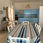 Le Sorelle Sul Mare بورتو إمبيدوكْلي