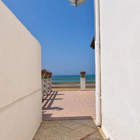 Villa Le Sorelle Sul Mare *
